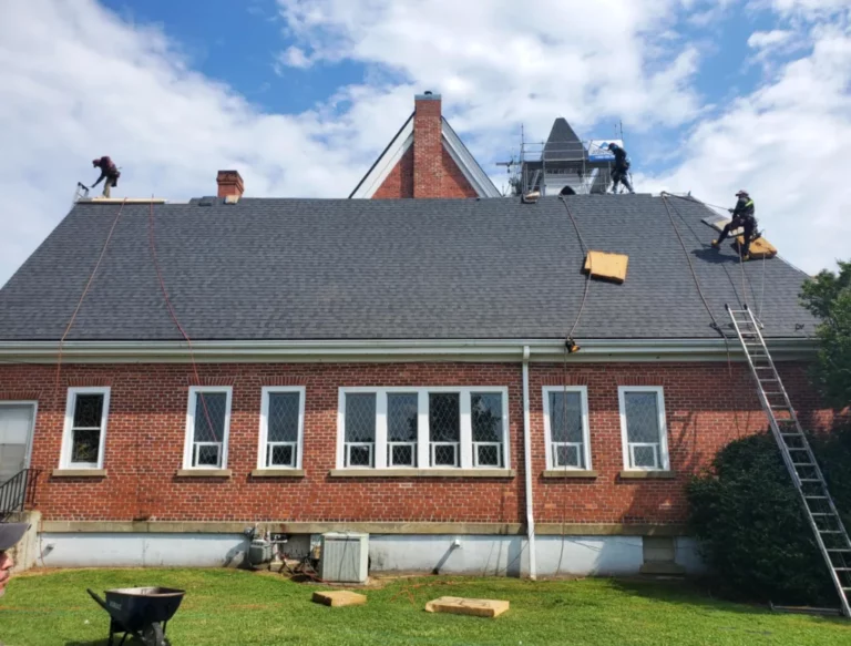 Crew finishes church roof slope 1024x777 1 768x583