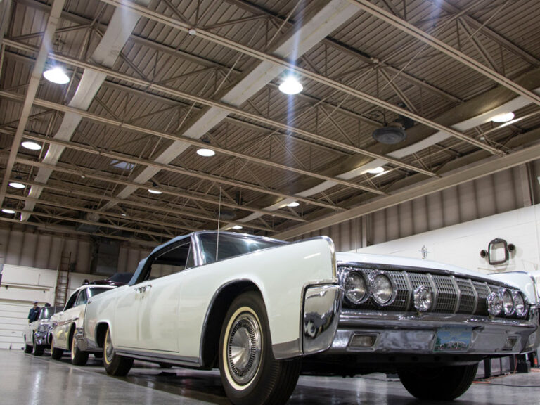 Commercial LED Lighting Warehouse 768x576