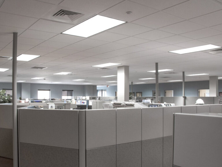Office Drop Ceiling Troffer Lights 768x576