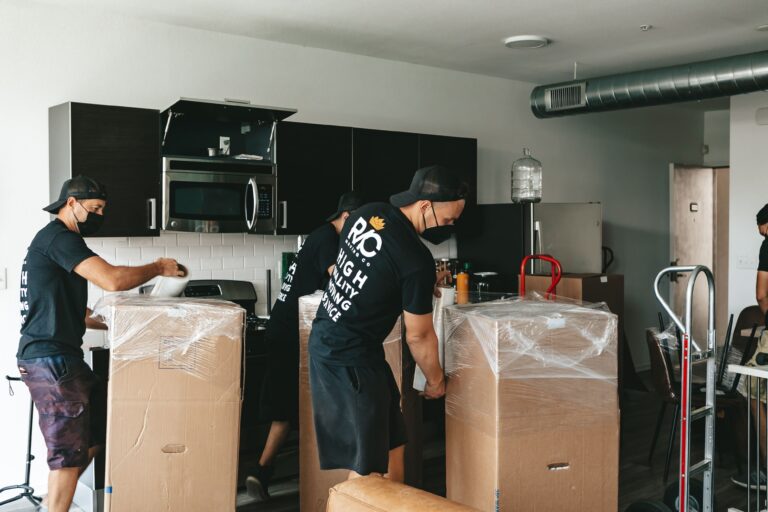 moving and storage los angeles  royalmovingco 2 768x512