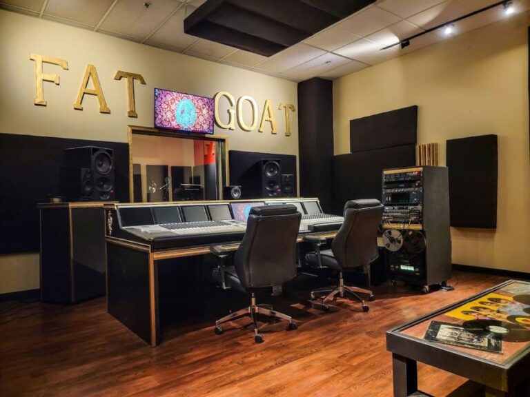 lvpUVegSaU5BUNcWLWMY8Bv4gitcZ0urCfvOXNbw 768x576