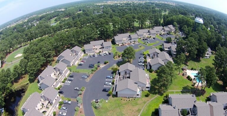 Roofing contractor Roofing contractor